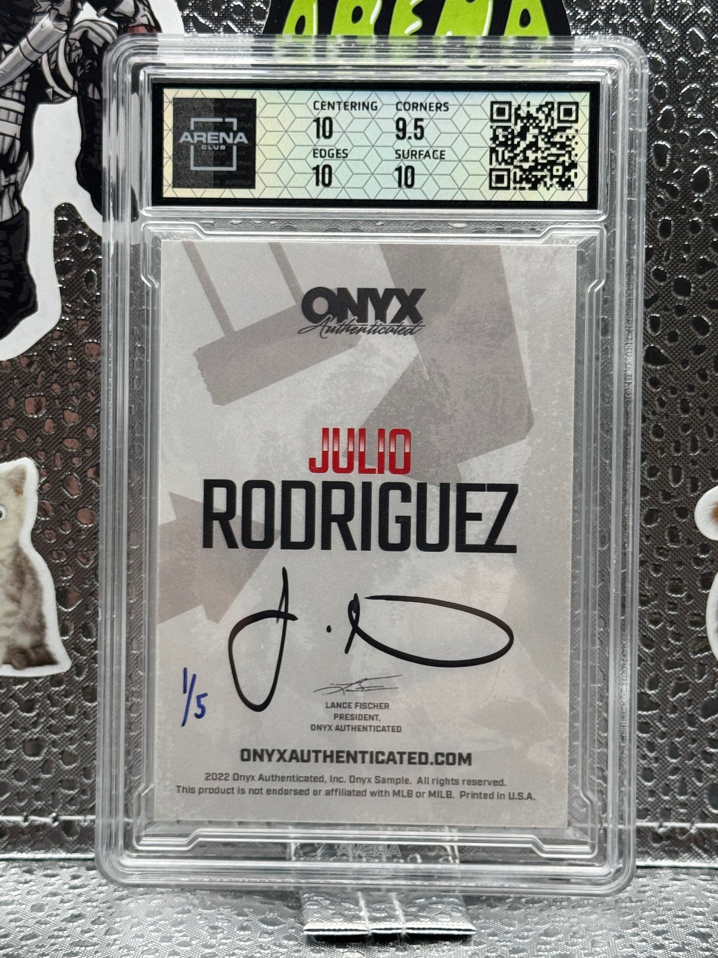 2022 ONYX Julio Rodriguez Auto 1/5